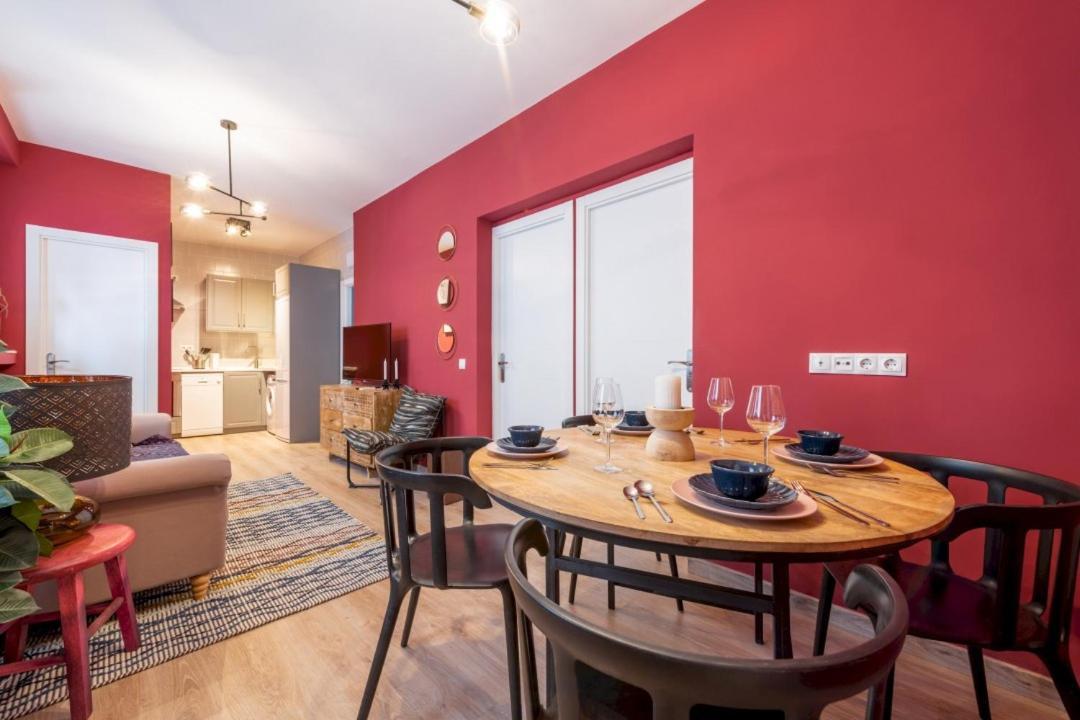 3 Bedrooms 1 Bathroom Furnished - Lavapies- Mintystay マドリード エクステリア 写真